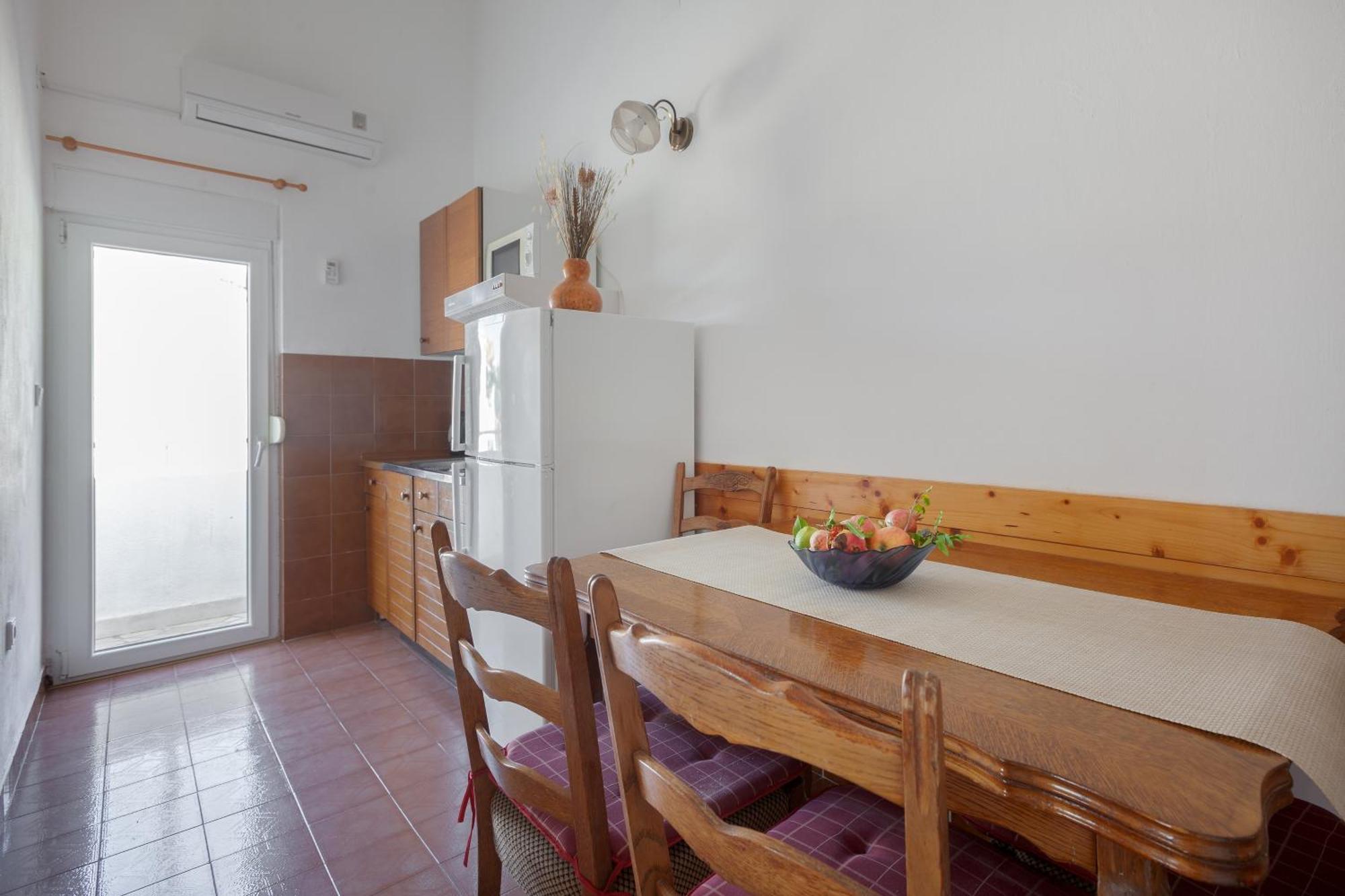 Apartments By The Sea Igrane, Makarska - 310 Room photo